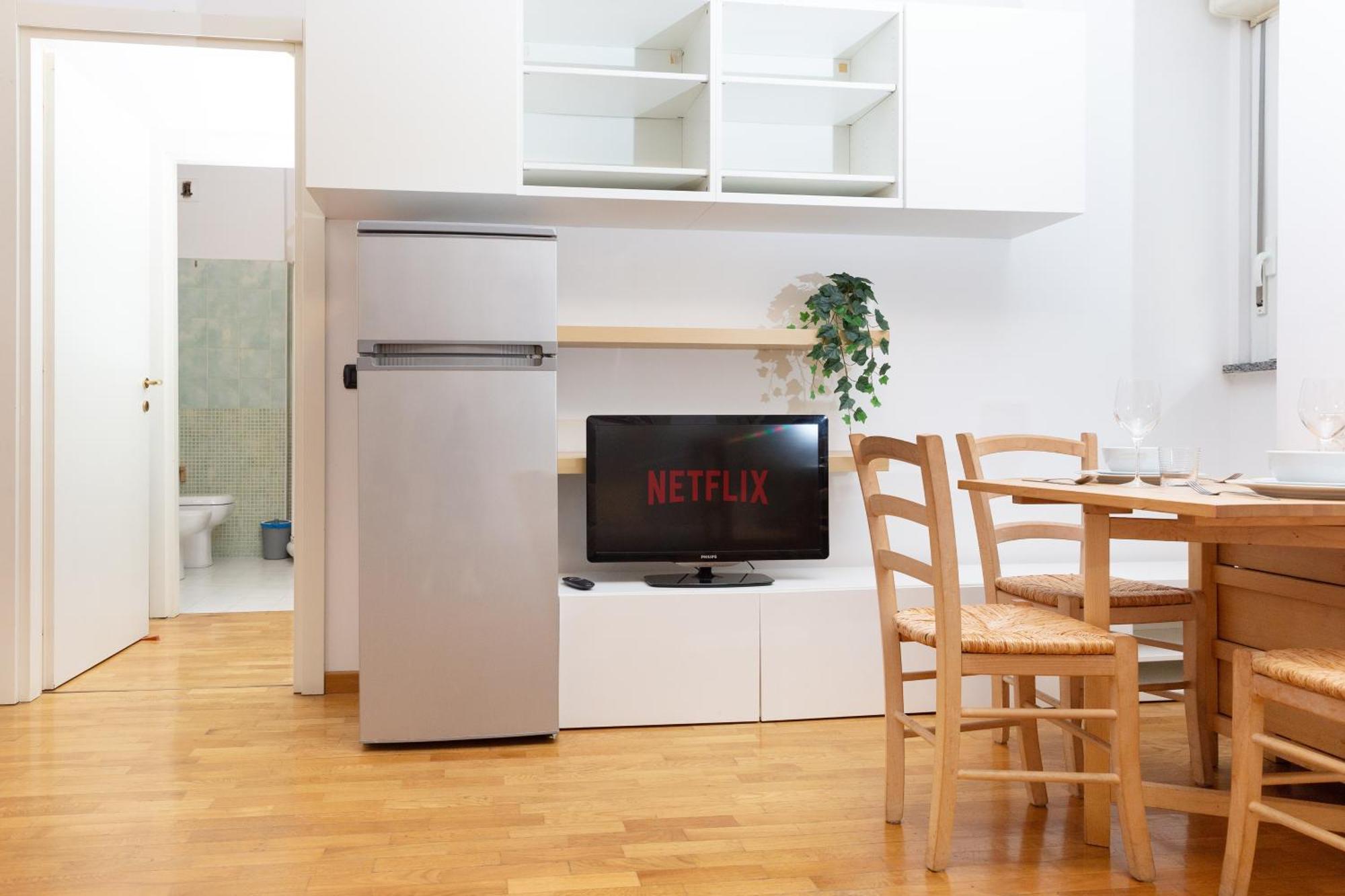 Santa Giulia Connect Apartment Milan Bagian luar foto